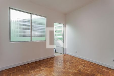 Quarto 2 de casa para alugar com 3 quartos, 265m² em Jardim Carvalho, Porto Alegre