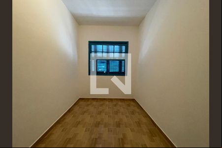 Quarto 2 de casa à venda com 2 quartos, 100m² em Vila Gomes, São Paulo