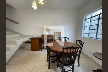 Sala de casa à venda com 2 quartos, 100m² em Vila Gomes, São Paulo