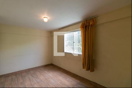 Sala de apartamento para alugar com 2 quartos, 50m² em Jaqueline, Belo Horizonte