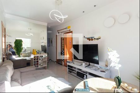 Sala de casa de condomínio à venda com 2 quartos, 54m² em Vila Nhocuné, São Paulo