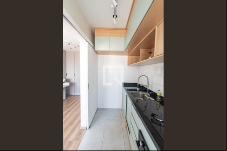Cozinha de kitnet/studio à venda com 1 quarto, 27m² em Vila Dom Pedro I, São Paulo