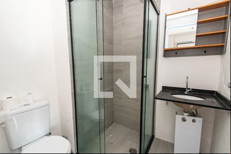Banheiro de kitnet/studio à venda com 1 quarto, 27m² em Vila Dom Pedro I, São Paulo