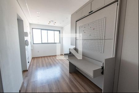 Sala/quarto de kitnet/studio à venda com 1 quarto, 27m² em Vila Dom Pedro I, São Paulo
