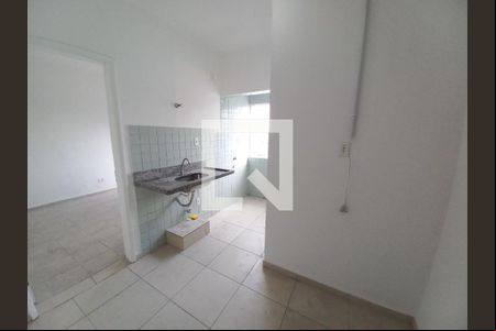 Cozinha e Área de Serviço de apartamento para alugar com 1 quarto, 19m² em Parque Sao Vicente, São Vicente