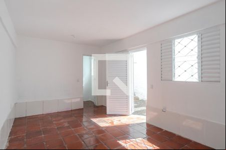 Sala/Quarto de apartamento para alugar com 1 quarto, 41m² em Partenon, Porto Alegre