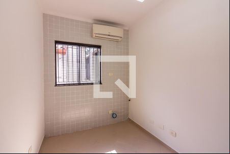 Quarto 1 de casa para alugar com 2 quartos, 130m² em Centro, Osasco