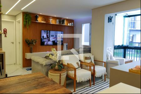 Sala de apartamento para alugar com 2 quartos, 62m² em Quinta dos Angicos, Cotia
