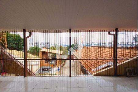 Vista da Sala de casa para alugar com 3 quartos, 160m² em Jardim São Gabriel, Campinas