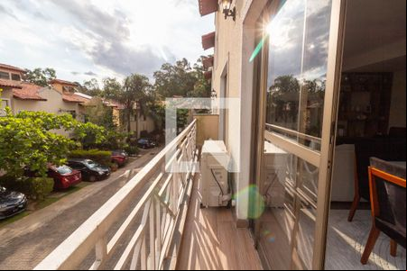 Varanda da Sala de casa de condomínio para alugar com 3 quartos, 220m² em Vila São Silvestre, São Paulo