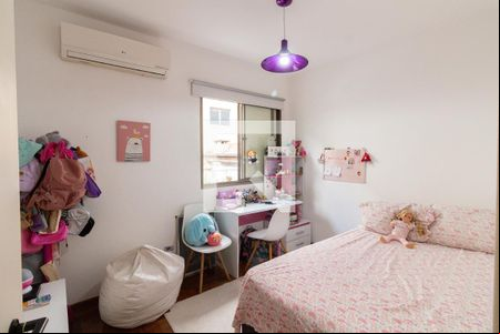 Quarto 1 de casa de condomínio para alugar com 3 quartos, 220m² em Vila São Silvestre, São Paulo
