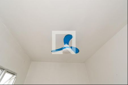 Sala de casa para alugar com 2 quartos, 49m² em Brás de Pina, Rio de Janeiro