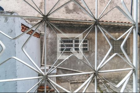 Vista do Quarto 1 de casa para alugar com 2 quartos, 49m² em Brás de Pina, Rio de Janeiro