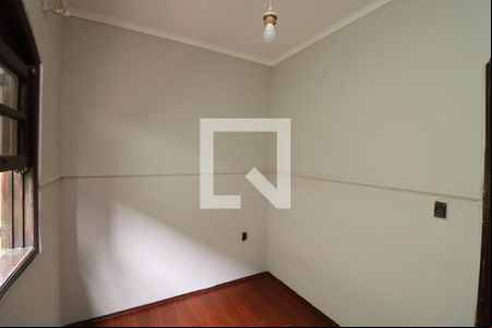 Quarto 2 de casa à venda com 3 quartos, 192m² em Jardim Santa Adelia, São Paulo