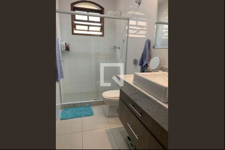 Banheiro de casa para alugar com 3 quartos, 160m² em Porto da Madama, São Gonçalo