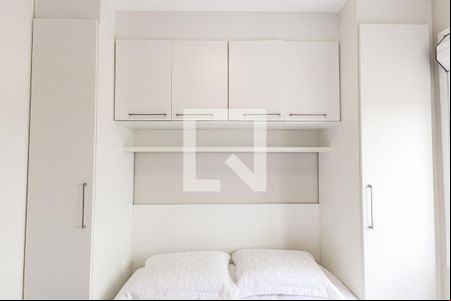 Quarto de apartamento à venda com 1 quarto, 42m² em Floresta, Porto Alegre