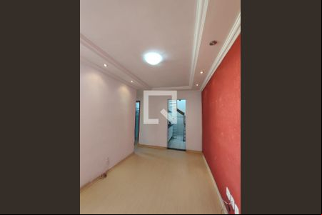 Sala de apartamento para alugar com 2 quartos, 88m² em Chacaras Reunidas Santa Terezinha, Contagem
