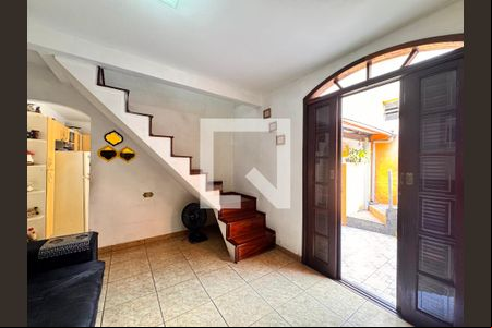 Sala de casa à venda com 6 quartos, 240m² em Vila Camilópolis, Santo André