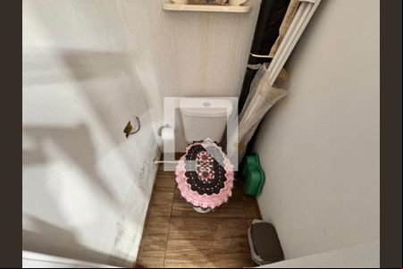Lavabo de casa à venda com 6 quartos, 240m² em Vila Camilópolis, Santo André