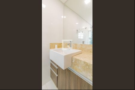 Banheiro Suíte de casa para alugar com 3 quartos, 109m² em Jardim Santa Maria, São Paulo