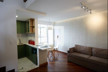 Sala de apartamento para alugar com 1 quarto, 55m² em Lourdes, Belo Horizonte