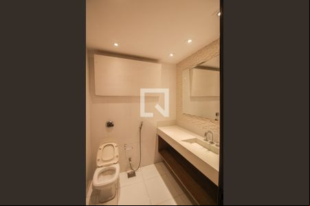 Lavabo de casa para alugar com 3 quartos, 300m² em Nossa Senhora de Fatima, Nilópolis