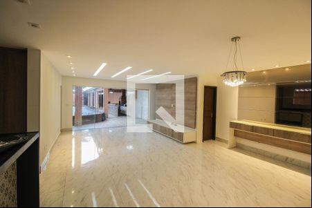 Sala de casa para alugar com 3 quartos, 300m² em Nossa Senhora de Fatima, Nilópolis