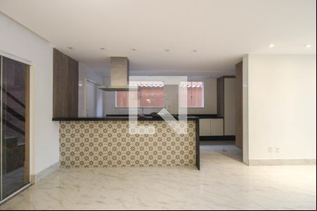 Sala de casa para alugar com 3 quartos, 300m² em Nossa Senhora de Fatima, Nilópolis