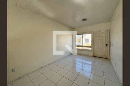 Sala de casa de condomínio para alugar com 2 quartos, 54m² em Scharlau, São Leopoldo