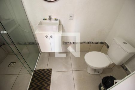 Banheiro de kitnet/studio para alugar com 1 quarto, 35m² em Jardim do Sol, Sorocaba
