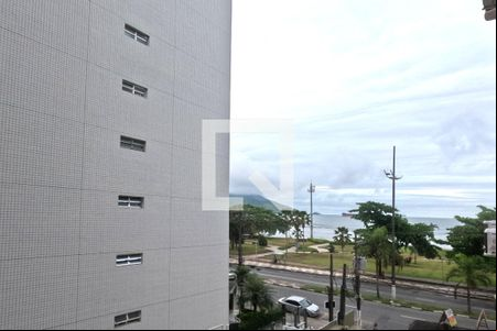 Vista da Sala de apartamento para alugar com 2 quartos, 85m² em Aparecida, Santos