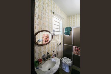 Banheiro da Suíte de casa para alugar com 2 quartos, 136m² em Comendador Soares, Nova Iguaçu