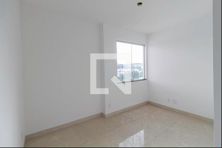 Suíte de casa à venda com 3 quartos, 210m² em Nacional, Contagem