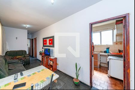 Sala de apartamento à venda com 3 quartos, 60m² em Estoril, Belo Horizonte