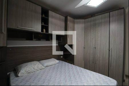 Quarto de apartamento para alugar com 1 quarto, 49m² em Jardim Tres Marias, Guarujá