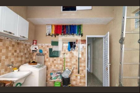 Casa à venda com 3 quartos, 180m² em Vila Pires, Santo André