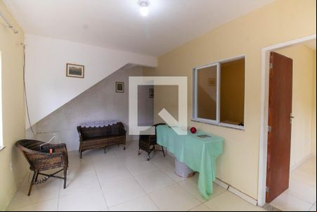 Sala de casa para alugar com 2 quartos, 200m² em Piratininga, Niterói
