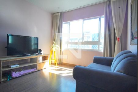 Sala de apartamento para alugar com 2 quartos, 50m² em Rubem Berta, Porto Alegre