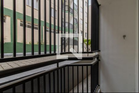 Sacada de apartamento para alugar com 2 quartos, 60m² em Vila Aprazivel, Guarulhos