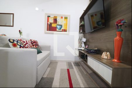 Sala de apartamento à venda com 2 quartos, 73m² em Vila Lucinda, Santo André