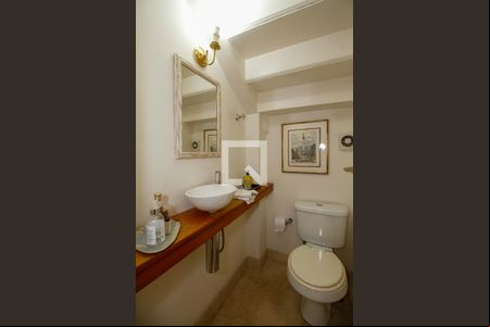 Lavabo de casa à venda com 3 quartos, 165m² em Jardim America, São Paulo