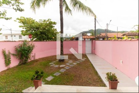 Vista da Sala de casa para alugar com 3 quartos, 225m² em Itaipu, Niterói