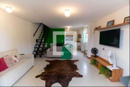 Sala de casa para alugar com 3 quartos, 225m² em Itaipu, Niterói