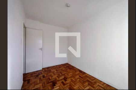 Quarto 1 de apartamento à venda com 3 quartos, 60m² em Grajaú, Rio de Janeiro