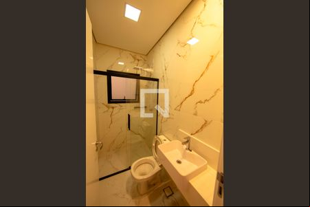 Lavabo de casa à venda com 2 quartos, 178m² em Jardim Tupanci, Barueri
