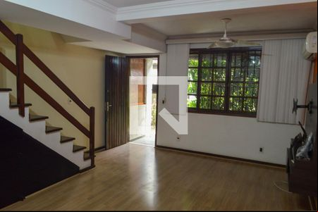 Sala de casa de condomínio à venda com 2 quartos, 75m² em Freguesia (jacarepaguá), Rio de Janeiro