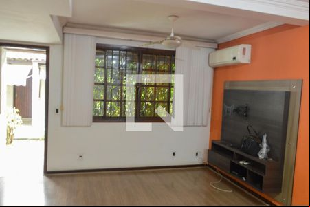 Sala de casa de condomínio à venda com 2 quartos, 75m² em Freguesia (jacarepaguá), Rio de Janeiro