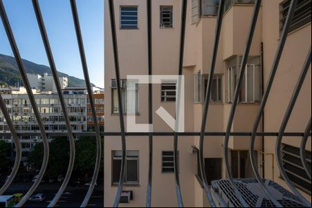 Quarto 1 Vista de apartamento à venda com 3 quartos, 90m² em Tijuca, Rio de Janeiro