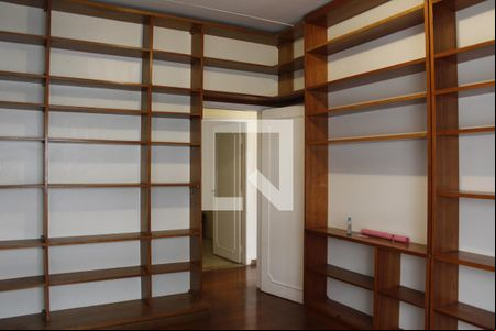Quarto 1 de apartamento para alugar com 3 quartos, 156m² em Higienópolis, São Paulo