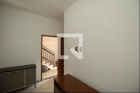 Sala/Cozinha de casa para alugar com 1 quarto, 30m² em Parque Vitoria, São Paulo